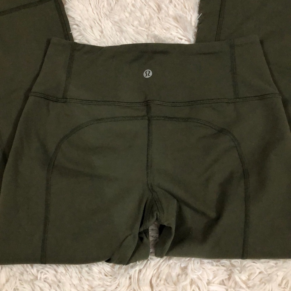 LuluLemon cropped leggings